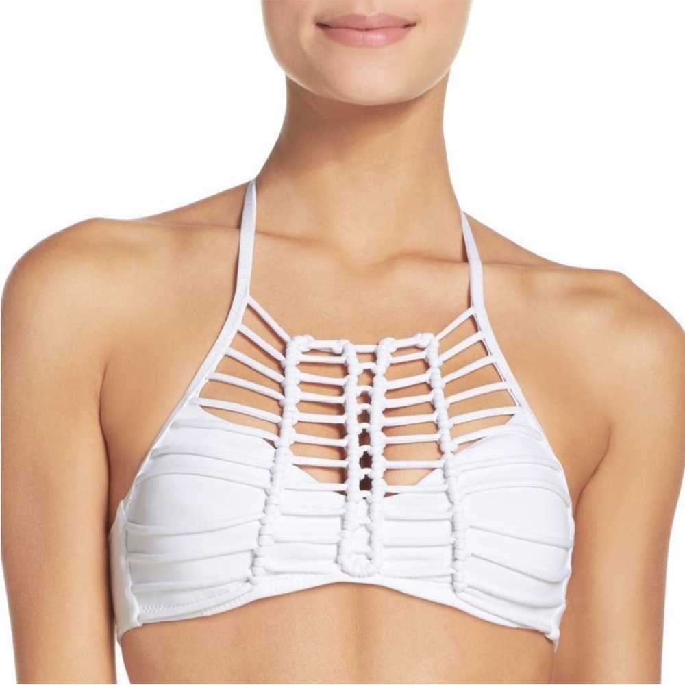 Becca By Becca Virtue No Strings Attached Macrame High Neck Bikini Top S